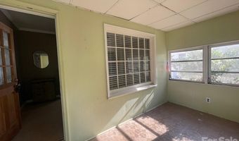 119 Pine St, Badin, NC 28009