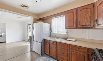 434 FLANDERS Rd, Bellmawr, NJ 08031