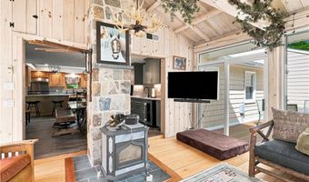 226 Tourtellot Hill Rd, Glocester, RI 02814