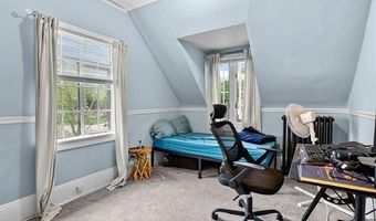 8911 Manor Ave, Allen Park, MI 48101