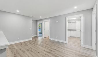 23 Lane 345 Crooked Lk, Angola, IN 46703