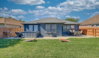 1530 Windy Oaks Dr, Aransas Pass, TX 78336