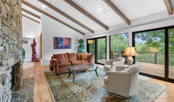 13 Kent Pl, Asheville, NC 28804