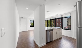 957 BROADWAY 201, Bayonne, NJ 07002