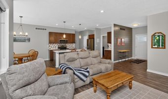 1906 Duff Ave, Ames, IA 50010