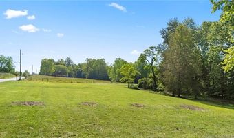 934 E Crothersville Rd, Austin, IN 47102