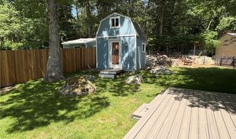 79 W Shore Dr, Exeter, RI 02822
