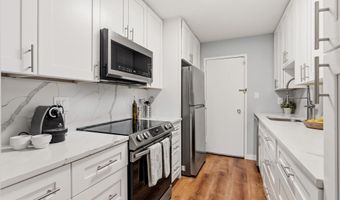 7501 DEMOCRACY Blvd B-123, Bethesda, MD 20817