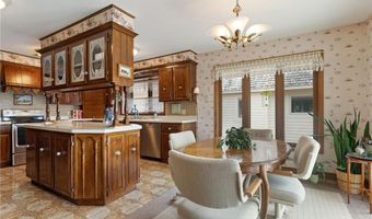 1128 Benton St, Anoka, MN 55303