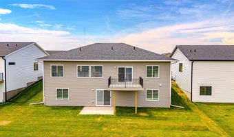 1683 20th Ave SE, Altoona, IA 50009