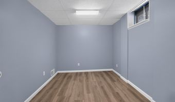 1045 SKYVIEW Dr, Annapolis, MD 21409