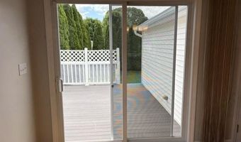 42 Chestnut St, Cumberland, RI 02864