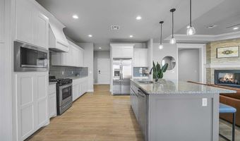 2121 Longhorn Trl, Altus, OK 73521