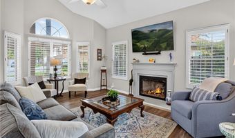 835 S Shanada Ct, Anaheim, CA 92807