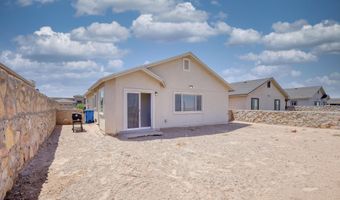 821 Nena Shapleigh, Socorro, TX 79927
