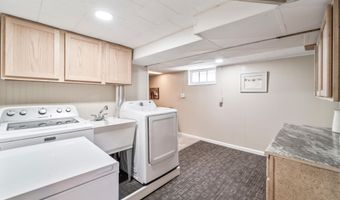 1107 Harding Ave, Ames, IA 50010
