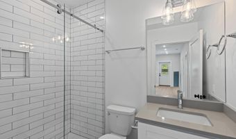 2236 40TH St NW FIVE, Washington, DC 20007