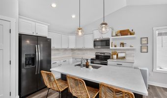 3624 NE Winding Trail Dr, Ankeny, IA 50021