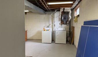 540 S 8th St, Akron, IA 51001
