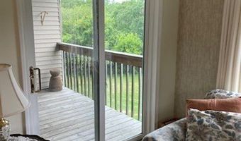 4 Duck Pond Rd 219, Beverly, MA 01915