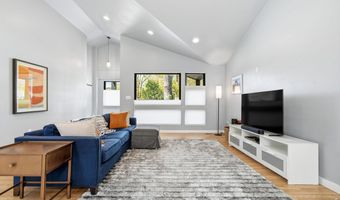2910 19th St, Boulder, CO 80304