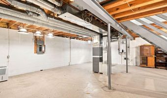 1438 Newell Ct, Columbus, OH 43228