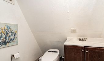 532 W Riverside Rd, Ames, IA 50010