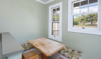 2238 Hoonanea St, Honolulu, HI 96822