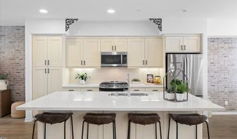 2511 State St, Carlsbad, CA 92008