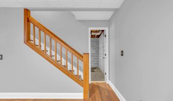 3046 Hawthorne St, Athens, TN 37303