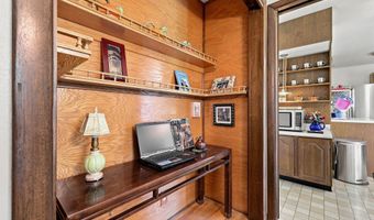 2008 Douglas Ave, Ames, IA 50010