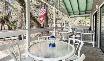 331 Lanesville Dr, Apalachicola, FL 32320