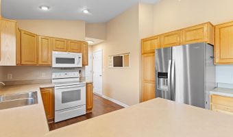 4705 Robin Hood Trl, Adrian, MI 49221