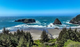 19921 WHALESHEAD Rd B8, Brookings, OR 97415