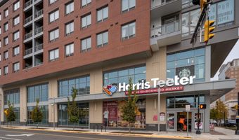 4141 N HENDERSON Rd 702, Arlington, VA 22203