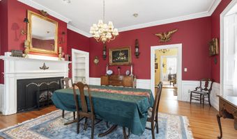 103 South St, Bath, ME 04530