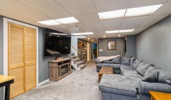 202 S Dakota Ave, Ames, IA 50014