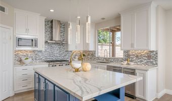 16 Sunswept Mesa, Aliso Viejo, CA 92656