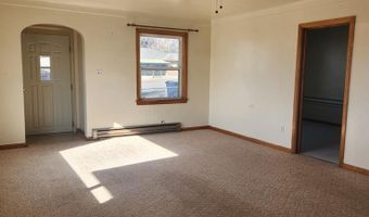 204 Grand Ave, Arco, ID 83213