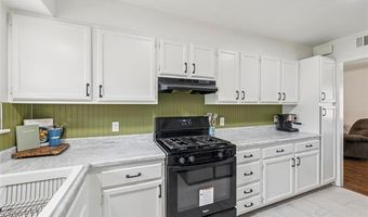 328 SE Waverly Ave, Bartlesville, OK 74006