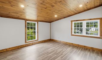 13 Old Mill Rd, Arlington, VT 05250