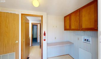 97940 W BENHAM Ln, Brookings, OR 97415