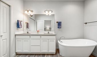 1469 13th St, Benton City, WA 99320