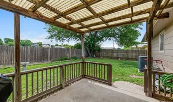 4540 Woodlow Dr, Bel Aire, KS 67220