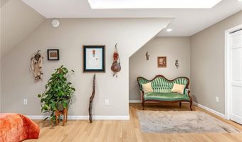 11 Pequot Ln, Hopkinton, RI 02804