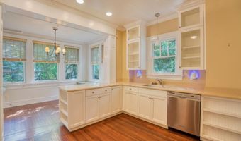3925 CANTERBURY Rd, Baltimore, MD 21218