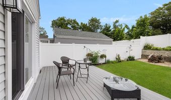12 Hagen Ave, Cranston, RI 02920