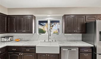 1618 Alapat Dr, Escondido, CA 92027