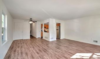 27 Esplanade Way, Bayville, NJ 08721