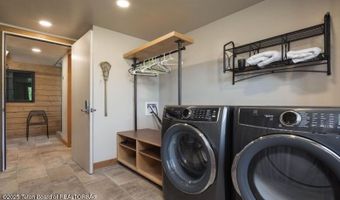 356 COLUMBINE St, Alpine, WY 83128